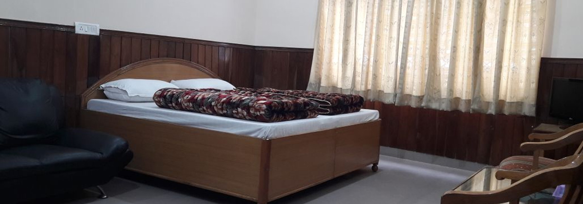 Hotel in Barinath