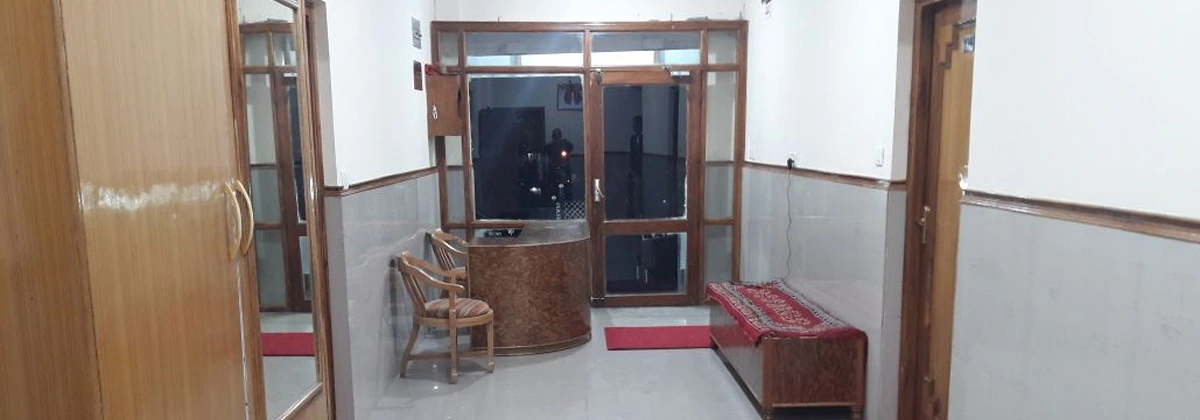 Hotel in Barinath